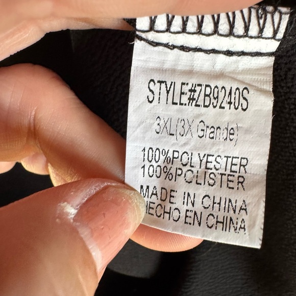 Plus size long sleeve tie neck blouse size 3 xl - Picture 7 of 7